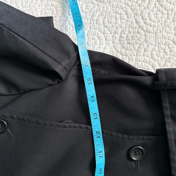 Theory Elegant Black Trench Coat - Picture 10 of 14